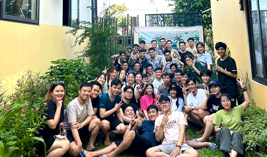 Carousel Image